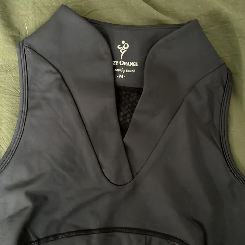 NWOT Woman's Cozy Orange Virgo Tank Racerback. - Picture 4 of 4